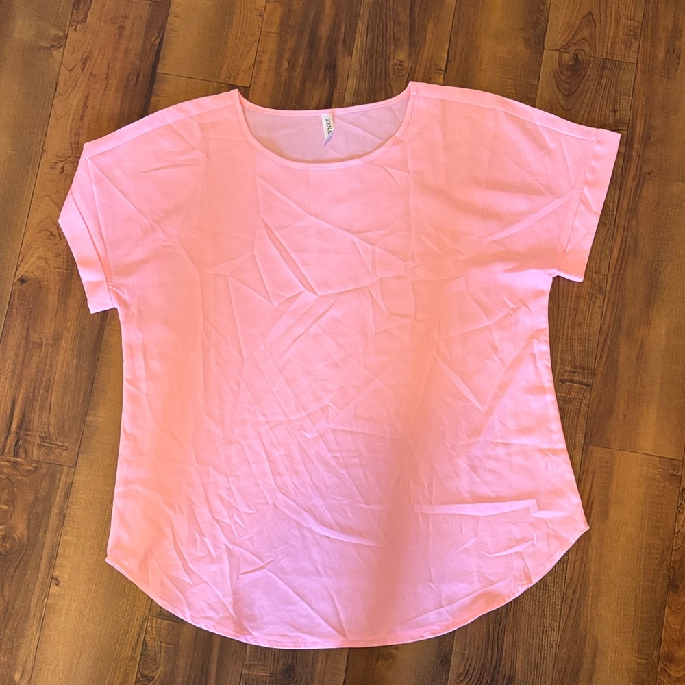 Zenana Outfitters Light Pink Short Sleeve Tee